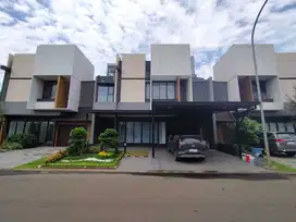Dijual Rumah Cantik Mewah Full Furnish di Eldora Suvarna Sutera
