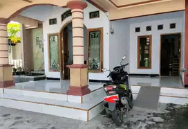 RUMAH KAMPUNG DEKAT PONDOK AL IMAN PUTRI BABADAN PONOROGO