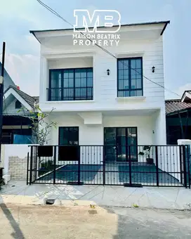 DIJUAL RUMAH CANTIK 2 LT SIAP HUNI LOK. SANGAT STRATEGIS NUSA LOKA BSD