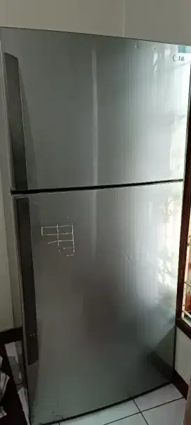 Kulkas LG kondisi mati