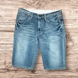 Edwin Jeans Ponggol