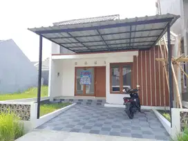 Rumah Deltamas Cluster Calgary Luas 98 Rp 27 Jt 3 KT 2 KM Siap Huni