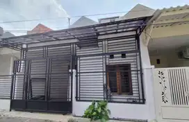 Tengah Kota ‼️ Jual Rumah Jalan Rangkah Tambaksari Surabaya