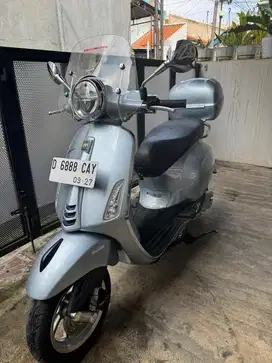 Vespa Primavera 2022