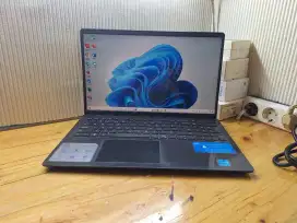 Dell inspiron 15 3511 Core i3-1115G4 Masih Bagus