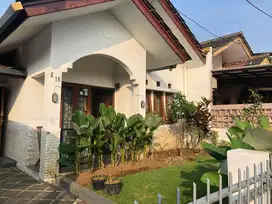 Rumah Bagus Asri Siap Huni Di Antapani Bandung