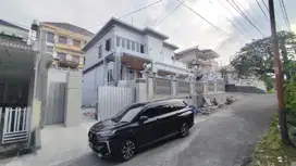 Dijual dan Disewakan Rumah di Bukit Utama Bukit Sari Semarang