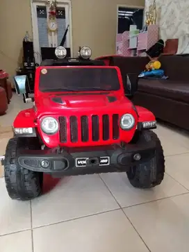 Mobil Jeep aki second 90% masih OK
