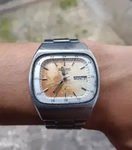 Jam tangan Seiko
