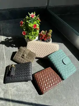 Dompet anyaman tikar