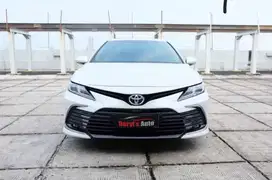 Camry V 2.5 Facelif Sunroof Like New