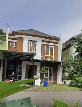 Jual Murah Rumah Dua Lantai Siap Huni Kota Wisata Cibubur