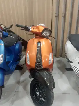 PIAGGIO VESPA SPRINT 150 IGET ABS 2018 PERFECT CONDITION