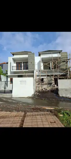 Dijual rumah baru di jln ayani utara denpasar bali