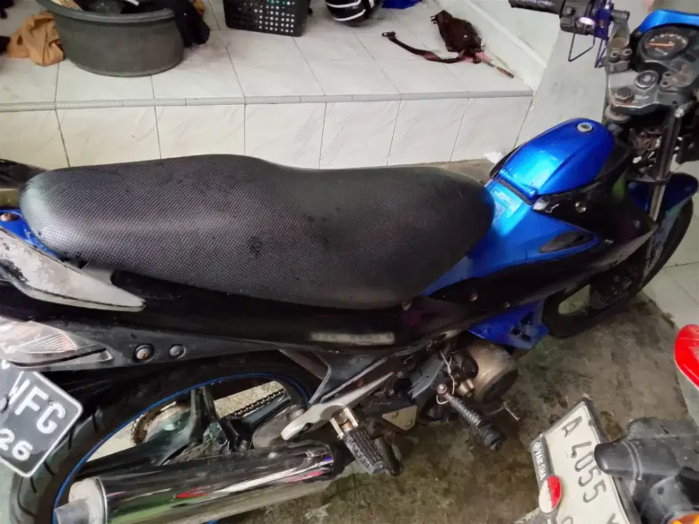 Di jual Kawasaki athlete tahun 2011, surat lengkap pajak telat 2 tahun