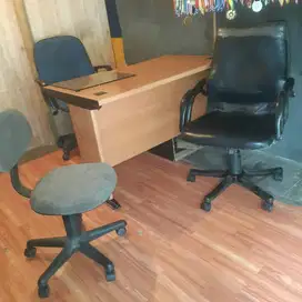 Dijual satu set meja kantor