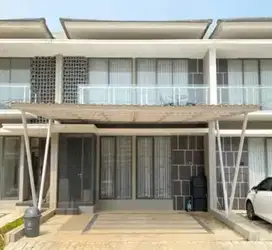 Rumah 2 Carport Dekat AEON Mall BSD City Hadap Utara Siap KPR J-1905