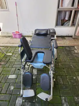 Kursi roda stroke mulus