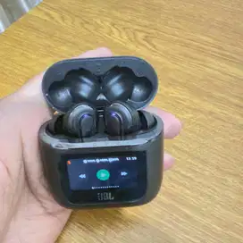 JBl Tour Pro 2 like New