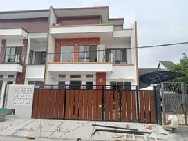 Rumah Baru Nusa Loka Bsd, Deket Tol, Sekolah Santa Ursula, Pasmod Bsd