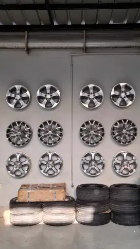 JUAL CEPAT VELG HRV E 2015 FULL ORIGINAL