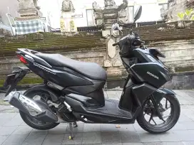 Honda Vario 160 CBS 2022 akhir SS Lengkap Low Kilometer