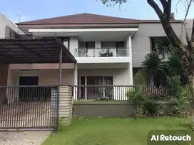 Dijual Rumah Graha Family Strategis Siap Huni
