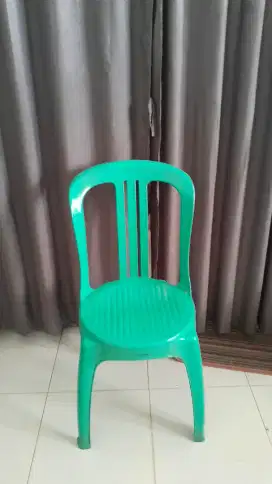 kursi plastik napolly