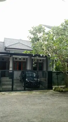 DISEWAKAN RUMAH MINIMALIS BUAHBATU REGENCY BANDUNG