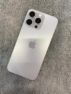 iPhone 15 Pro Max 256GB Natural Titanium BH 88% Ex ibox lengkap