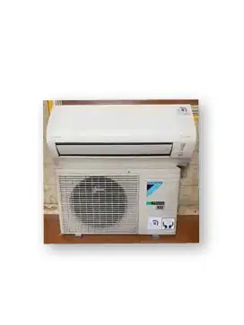 Ac daikin inverter 1/2pk r32 garansi