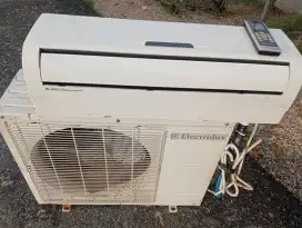 Jual AC 1/2 PK Electrolux