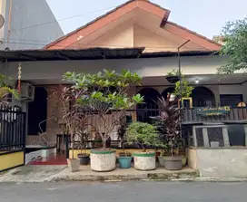 Turun Harga Rumah 2 Lantai di Pulo Asem Rawamanun Jakarta Timur