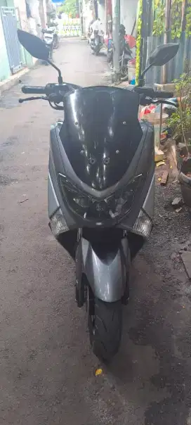 Dijual nmax 2019.