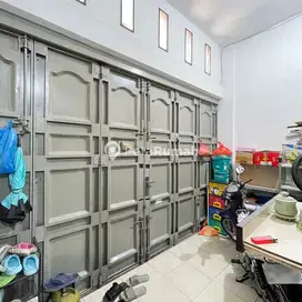DIJUAL TOWNHOUSE JALAN SETIA JADI KOMPLEK KRAKATAU MINIMALIS KRAKATAU