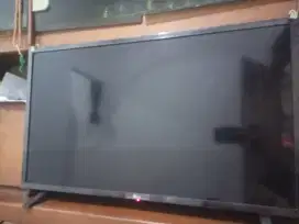 TV LG 32LM550BPTA