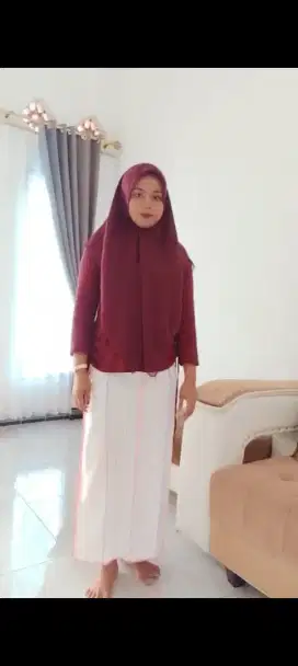 Cari kerja  apapun kalau ada yang bisa dih kerjakan dih rumah