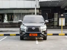 TOYOTA KIJANG INNOVA VENTURER DIESEL 2.4 FACELIFT AT 2022 HITAM