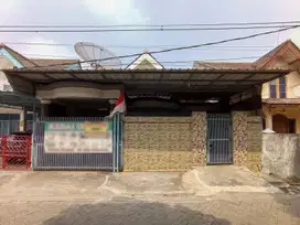 Rumah LT 144 SHM Siap Huni 5 Mnt ke CBD Ciledug Family Mall J-24960