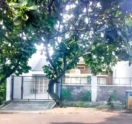Rumah SHM Luas Strategis 9 Mnt ke ITC BSD City Siap KPR J-30451