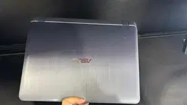 asus vivobook i5