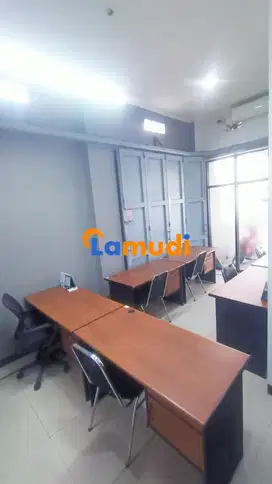 Sewa Kantor Untuk 5 Orang Dengan Fasilitas Lengkap