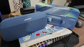 Bose soundlink flex portable speaker