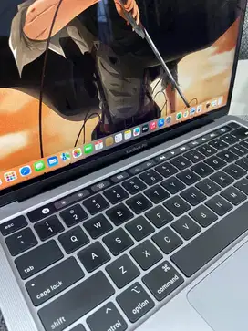 MacBook Pro 2020 i7 16/512GB