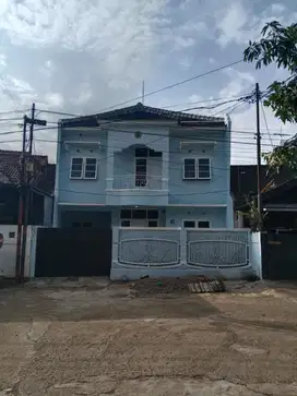 Rumah Bagus 2 Lt di Cicendo