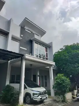 Di jual rumah bagus dalam cluster di pondok kelapa jakarta timur
