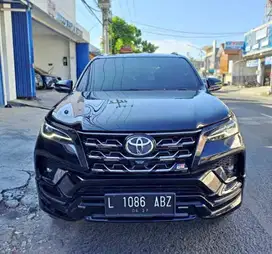TOYOTA FORTUNER VRZ 2.8 GR SPORT 2022 MATIC LOW KM36rb KREDIT DP MINIM