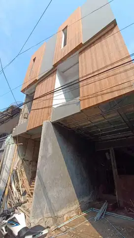 Dijual Rumah baru 3 lt Di Tanjung Duren 3,5 x 11 m2 ada 4 kt 3 km nego