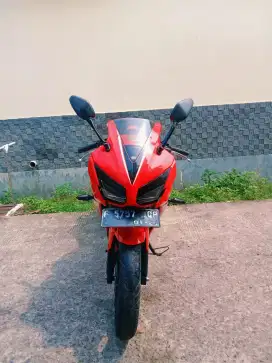 Nia:CBR 150 PLAT F KOTA PAJAK HIDUP DP DI 500K