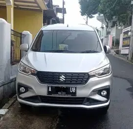 Suzuki Ertiga Silver 2019 Pribadi KM Rendah